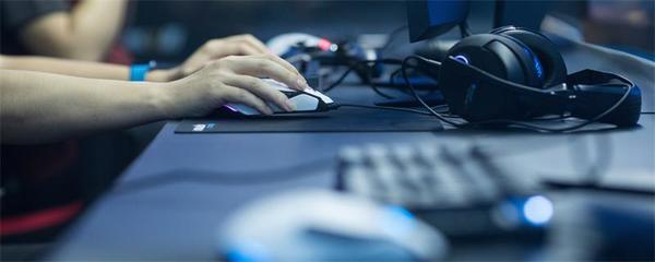 Lenovo電腦 一個(gè)全球領(lǐng)先的計(jì)算技術(shù)品牌